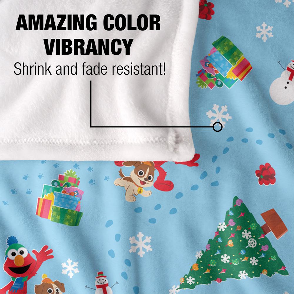 Multicoloured - Lifestyle - Sesame Street Silky Footprint Holiday Supersoft Blanket