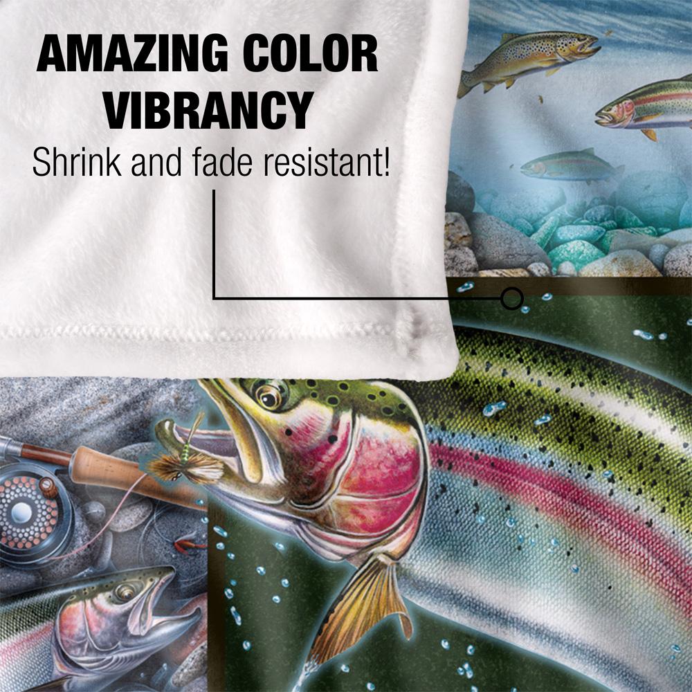 Multicoloured - Lifestyle - JQ Licensing Silky Trout Supersoft Blanket