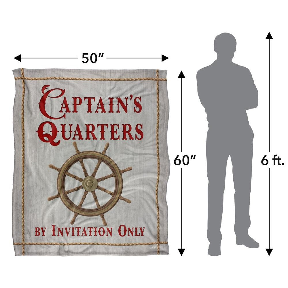 White-White-Red-Red - Pack Shot - JQ Licensing James Piazza Captain´s Quarters Coastal Supersoft Blanket