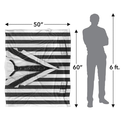 Black-White - Pack Shot - Beetlejuice Silky Suit Supersoft Blanket