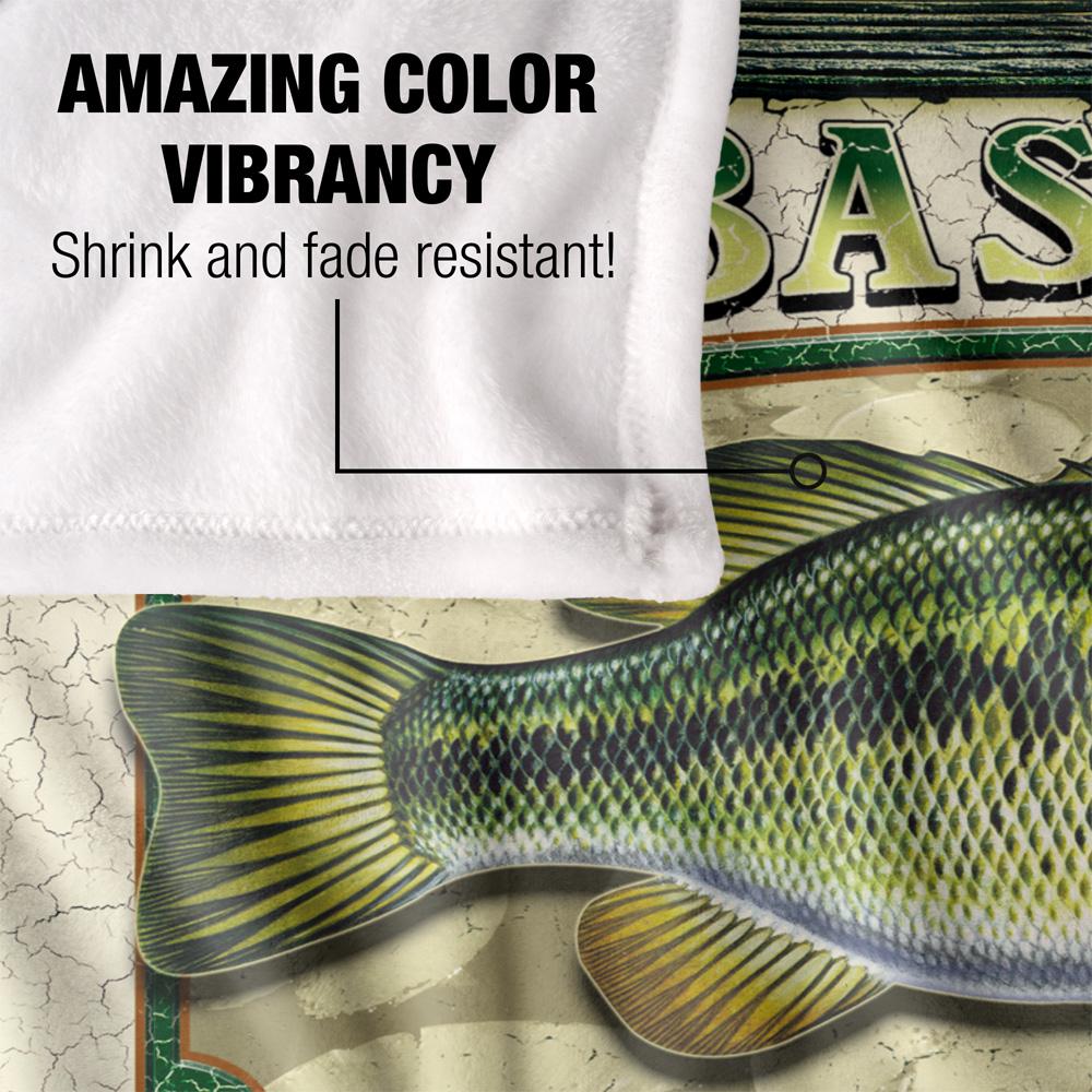 Multicoloured - Lifestyle - JQ Licensing Old Bass Lodge Silky Sign Supersoft Blanket