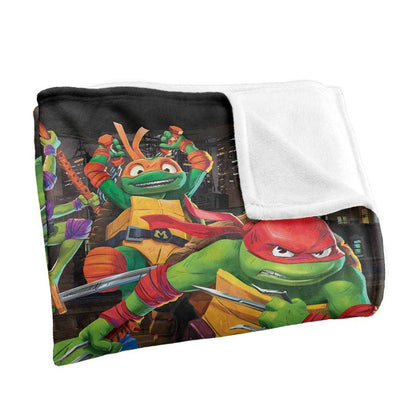 Multicoloured - Back - Teenage Mutant Ninja Turtles: Mutant Mayhem Nightly Rooftop Escapade Silky Supersoft Blanket