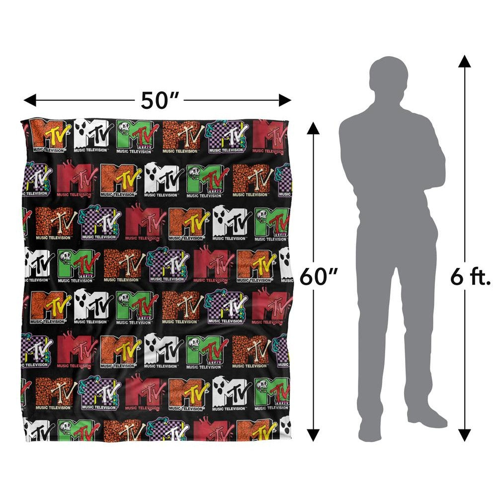 Multicoloured - Pack Shot - MTV Silky Logo Halloween Supersoft Blanket
