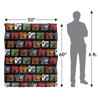 Multicoloured - Pack Shot - MTV Silky Logo Halloween Supersoft Blanket