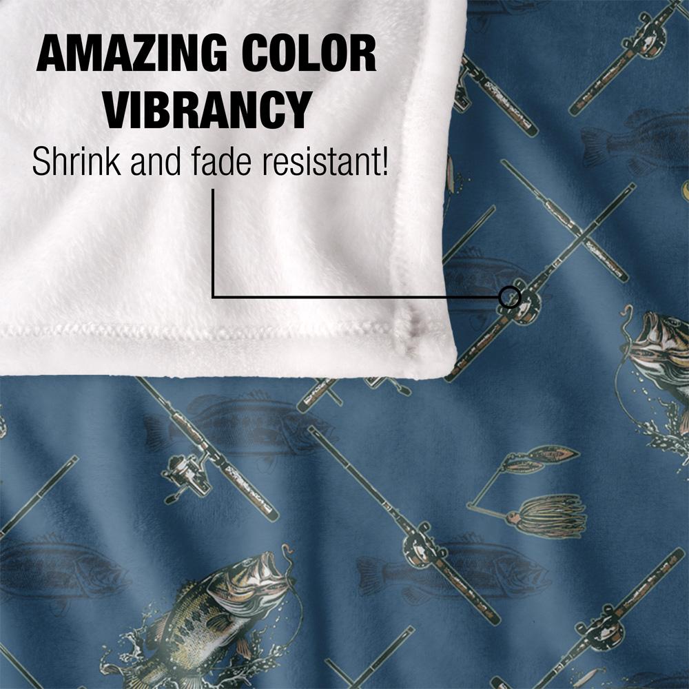Multicoloured - Lifestyle - JQ Licensing 2 Silky Patterned Fishing Supersoft Blanket