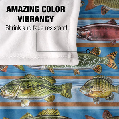 Multicoloured - Lifestyle - JQ Licensing Silky Patterned Fishing Supersoft Blanket