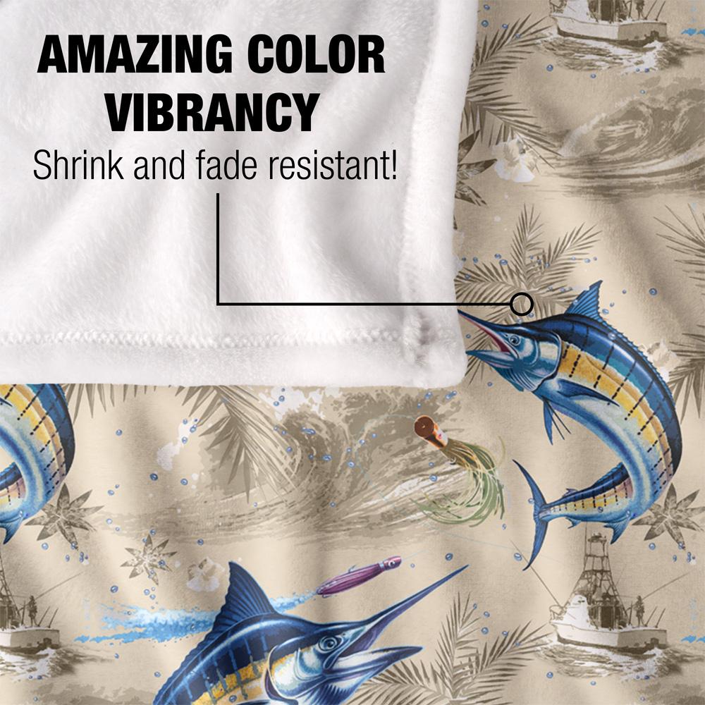 Multicoloured - Lifestyle - JQ Licensing Jl-Jp-Jq Silky Tiki Flower Fishing Supersoft Blanket