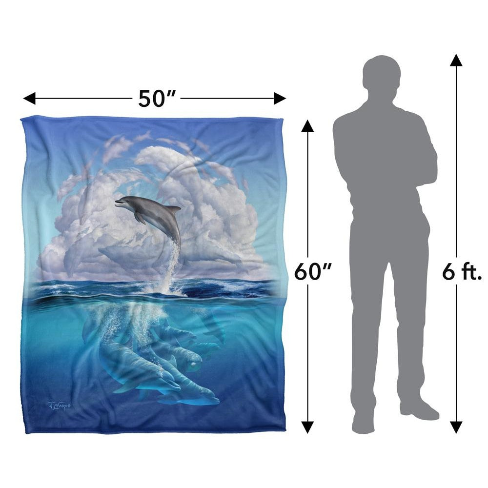 Multicoloured - Pack Shot - JQ Licensing Jlo Silky Dolphin Supersoft Blanket