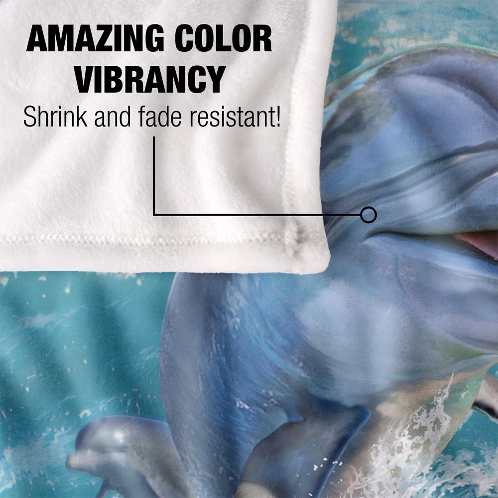 Multicoloured - Lifestyle - JQ Licensing Jlo Silky Dolphin Jumpers Supersoft Blanket
