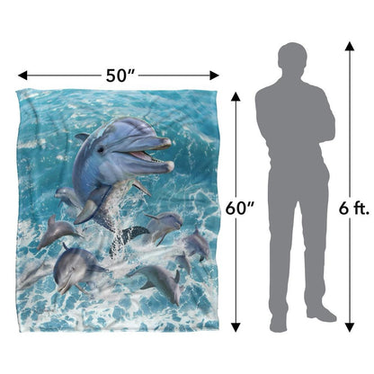 Multicoloured - Pack Shot - JQ Licensing Jlo Silky Dolphin Jumpers Supersoft Blanket