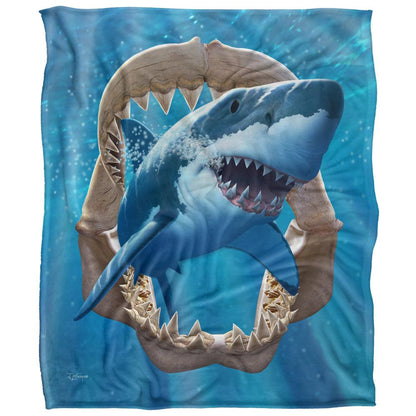 Multicoloured - Front - JQ Licensing Hunting Shark Supersoft Blanket