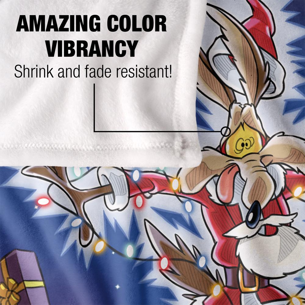 Multicoloured - Lifestyle - Warner Bros Christmas Vacation Silky Wile E Coyote Supersoft Blanket