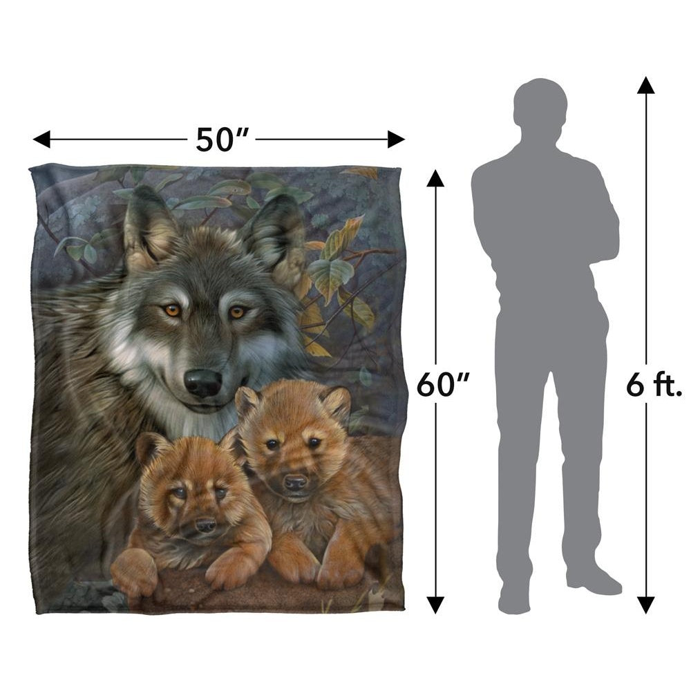 Multicoloured - Pack Shot - JQ Licensing Silky Wolf Supersoft Blanket