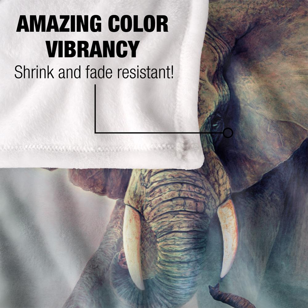 Multicoloured - Lifestyle - JQ Licensing Silky Fighting Elephants Supersoft Blanket