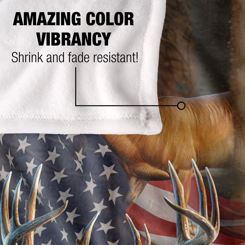 Multicoloured - Lifestyle - JQ Licensing Silky American Flag Deer Supersoft Blanket