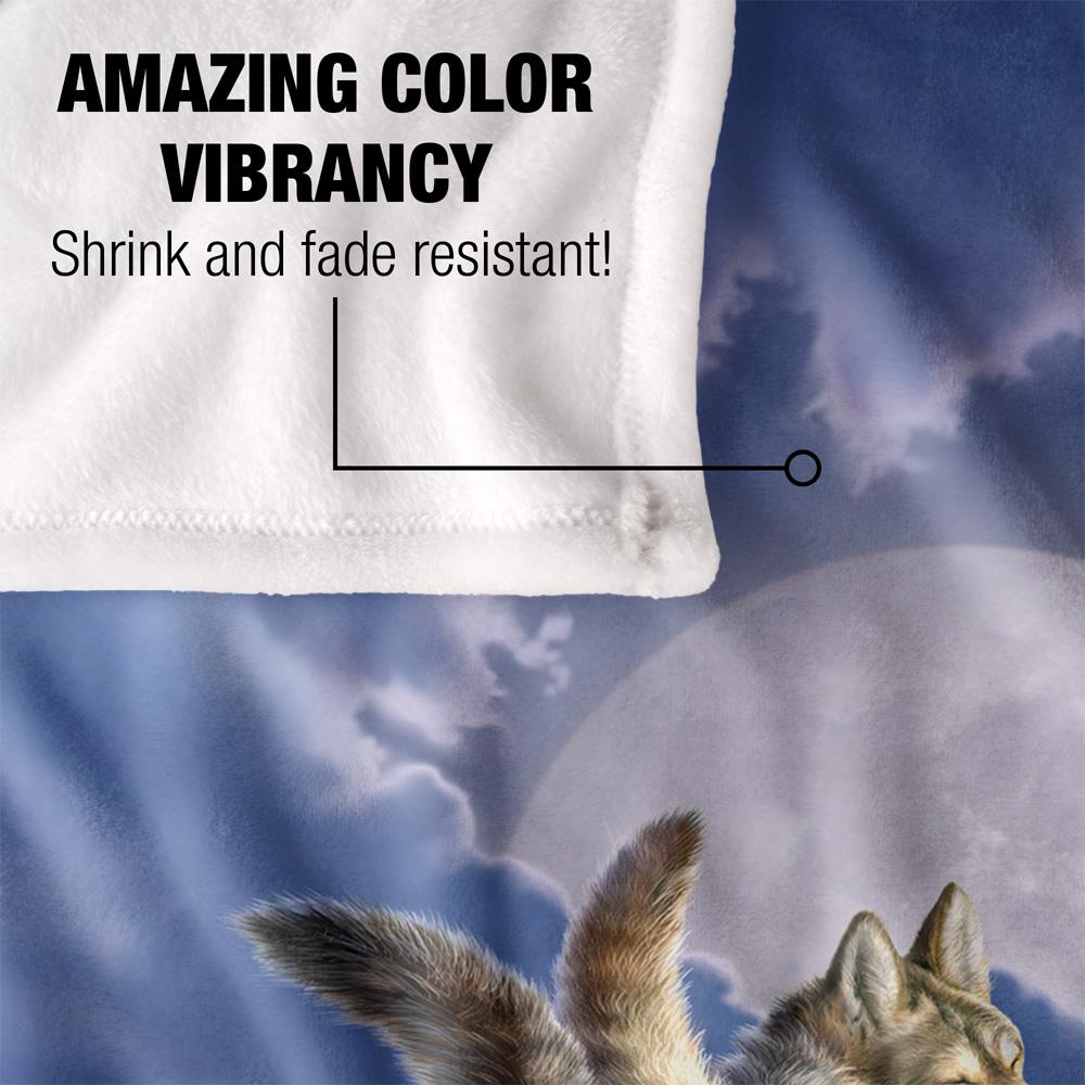 Multicoloured - Lifestyle - JQ Licensing Jlo Silky Wolf Pack Supersoft Blanket