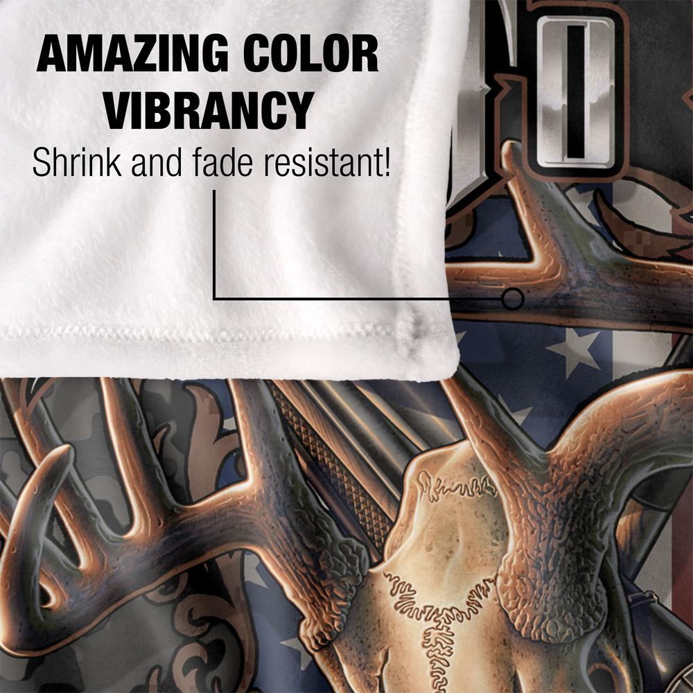 Multicoloured - Lifestyle - JQ Licensing Silky Deer Supersoft Blanket