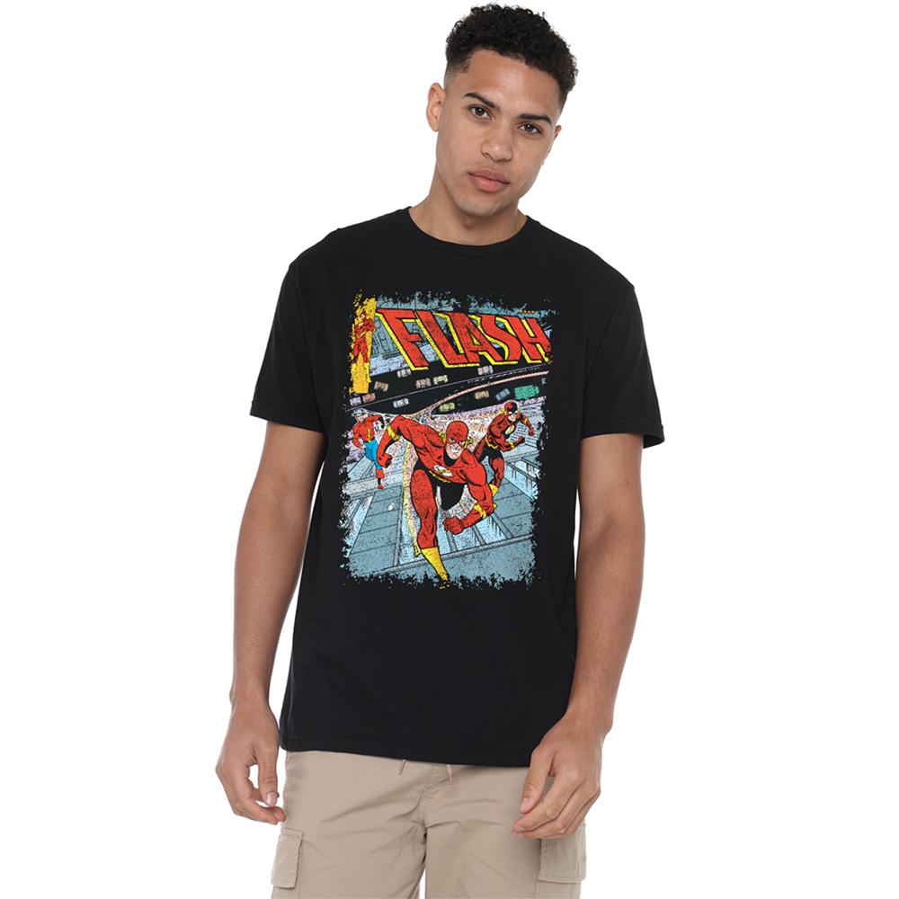 Black - Lifestyle - The Flash Unisex Adult Classic Comic Cover T-Shirt