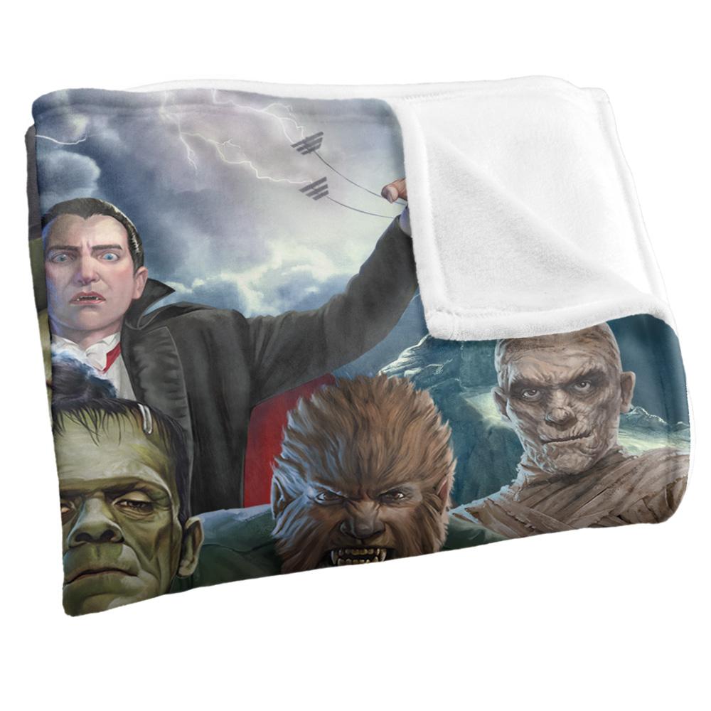 Multicoloured - Side - Universal Monsters Silky Group Soft Touch Blanket