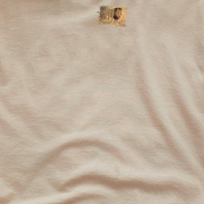 Sand - Side - Wildlife Unisex Adult Shumba In The Grass T-Shirt