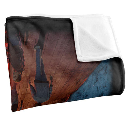 Black-Multicoloured - Back - Stranger Things 4 Silky Poster Supersoft Throw