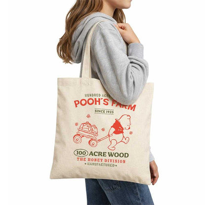 Natural - Lifestyle - Winnie the Pooh Pooh´S Farm Poster Tote Bag