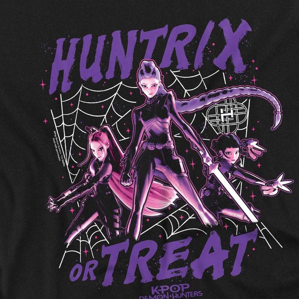 Black - Side - K-Pop Demon Hunters Womens-Ladies Huntrix Or Treat Oversized T-Shirt