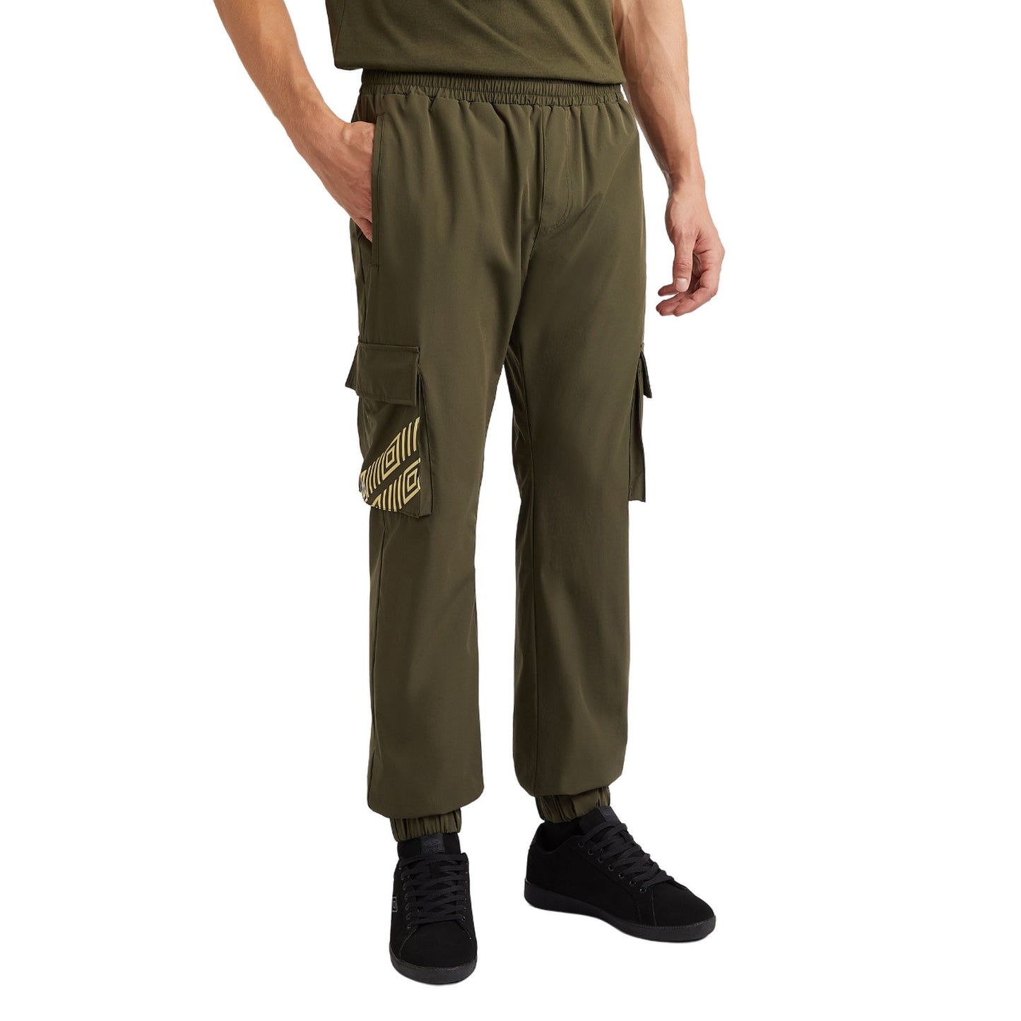 Forest Night-Biscotti - Front - Umbro Mens City Silo Horizon Cargo Trousers