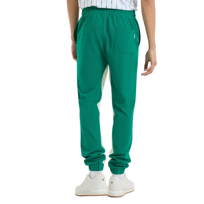 Quetzal Green-Papyrus - Back - Umbro Mens Relaxed Fit Jogging Bottoms