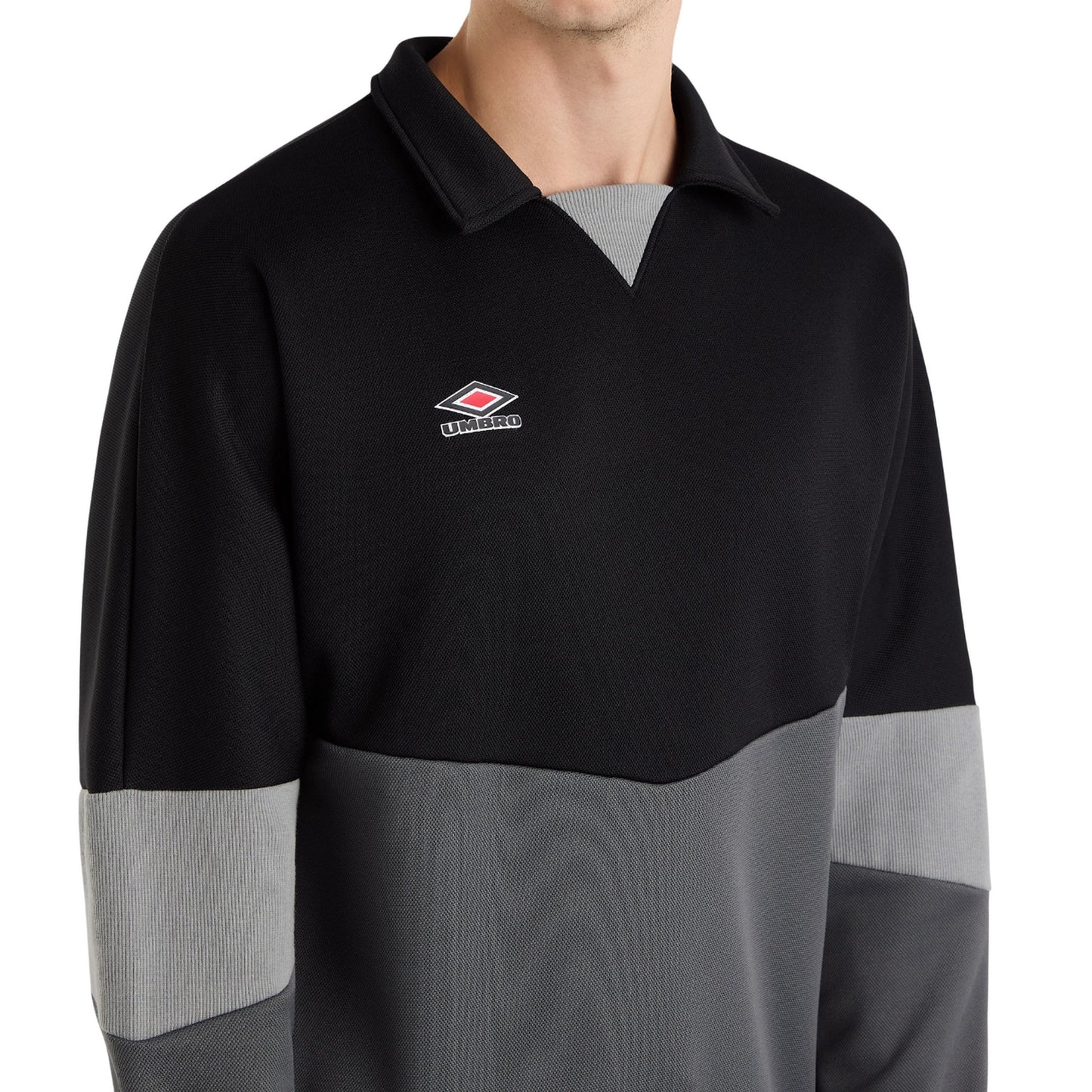 Black-Iron Gate-Monument - Side - Umbro Mens Drill Top