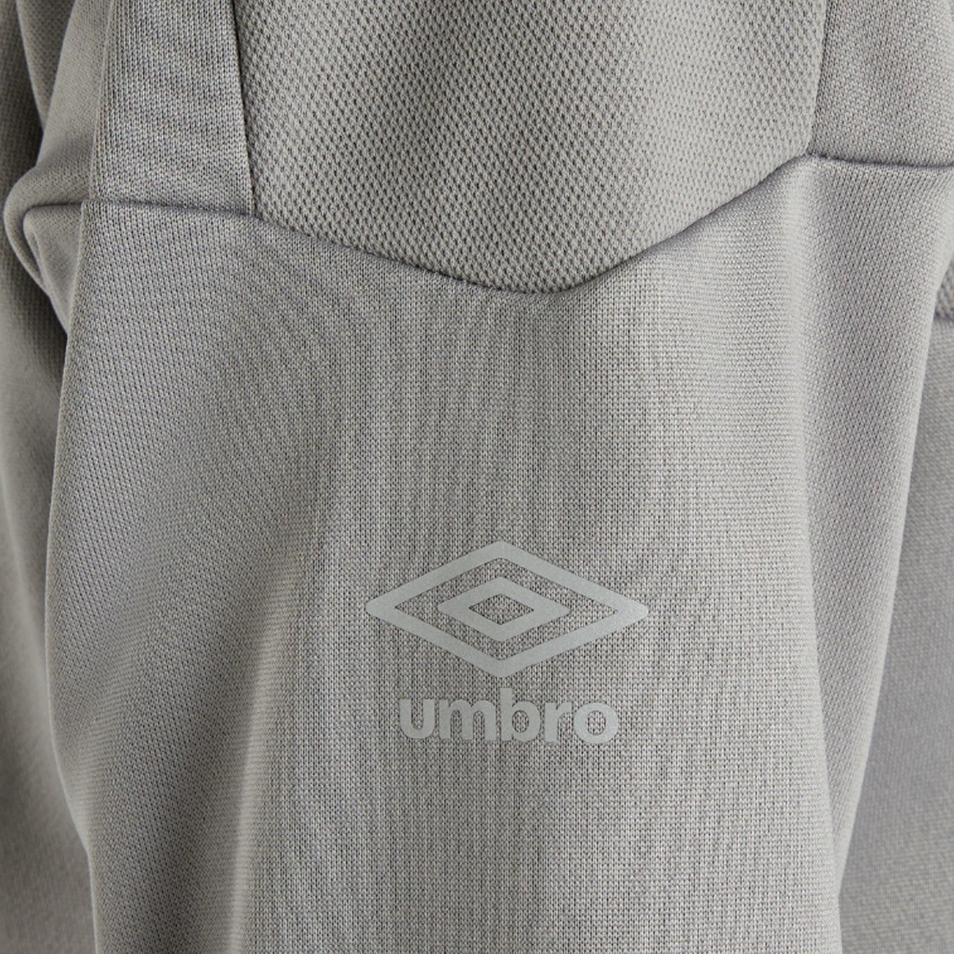 Griffin - Pack Shot - Umbro Mens Sportswear Sweatshirt
