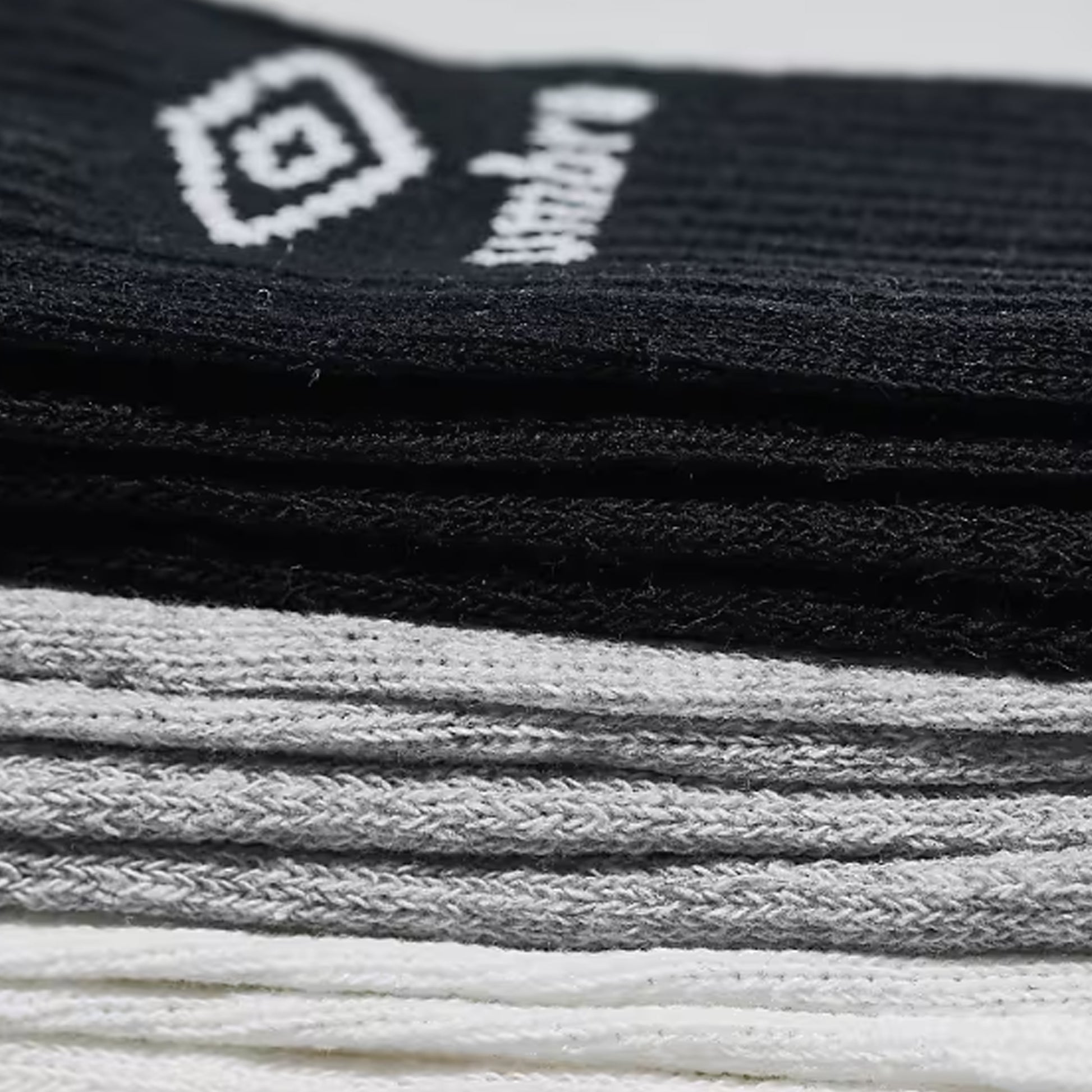 Black-White-Grey - Lifestyle - Umbro Mens Crew Socks (Pack of 3)