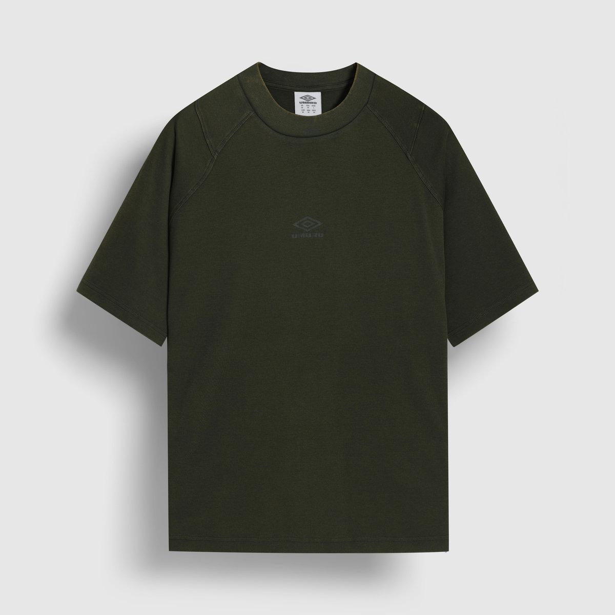 Duffle Bag - Front - Umbro Mens Washed Crew Neck Boxy T-Shirt