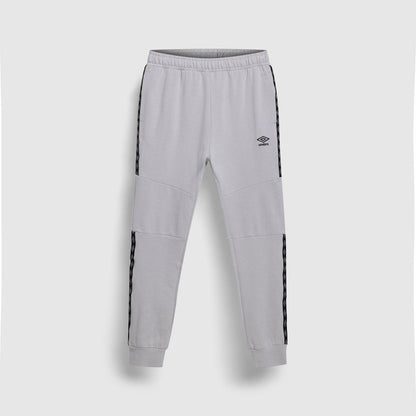 Vapor Blue - Front - Umbro Unisex Adult Terrace Jogging Bottoms
