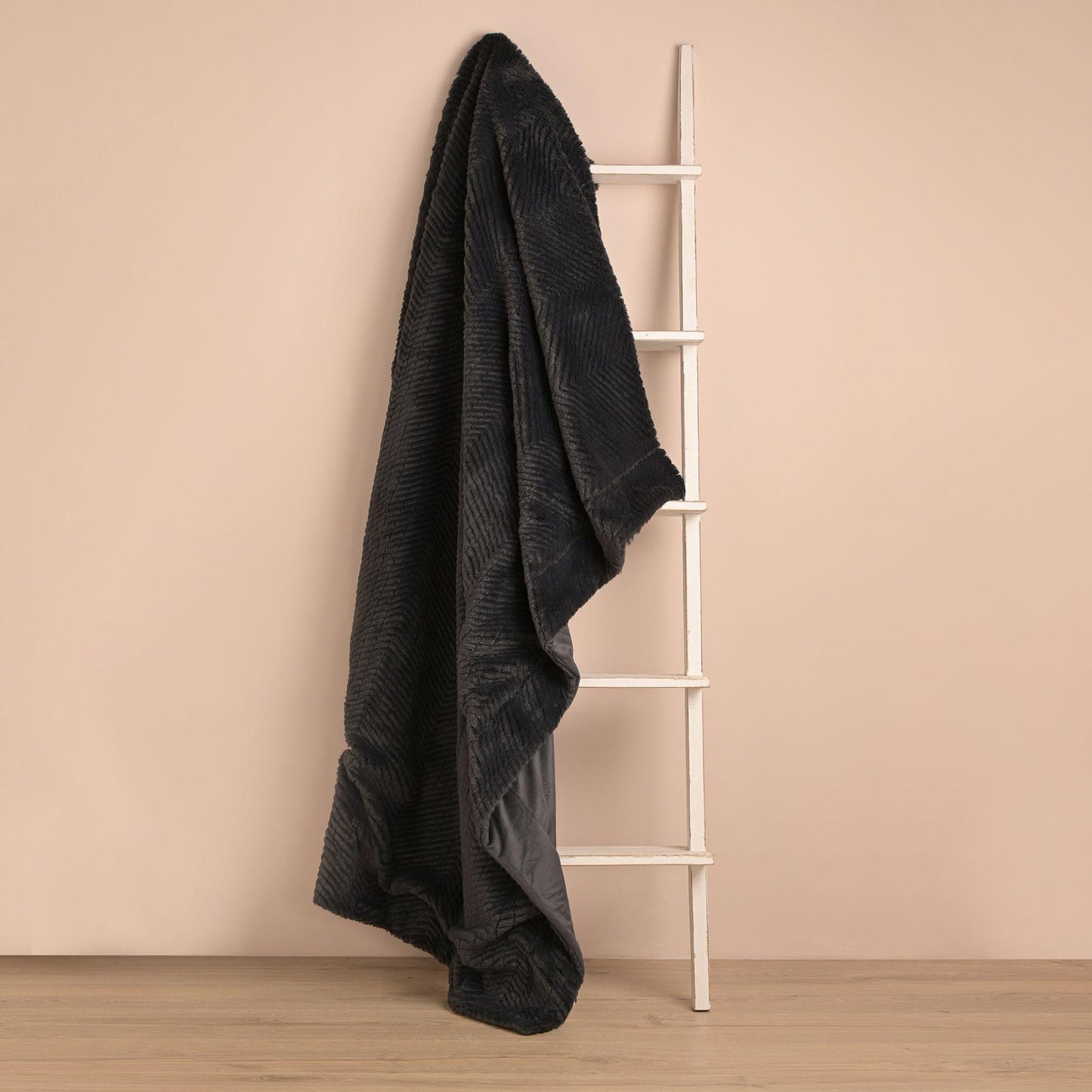 Graphite - Back - Hestia Graphite Grey Throw 150cm x 200cm