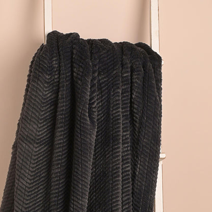 Graphite - Side - Hestia Graphite Grey Throw 150cm x 200cm