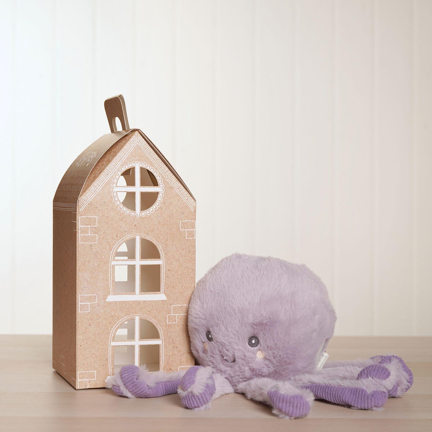 Lilac - Close up - Otto The Plush Lilac Octopus 30 Cm