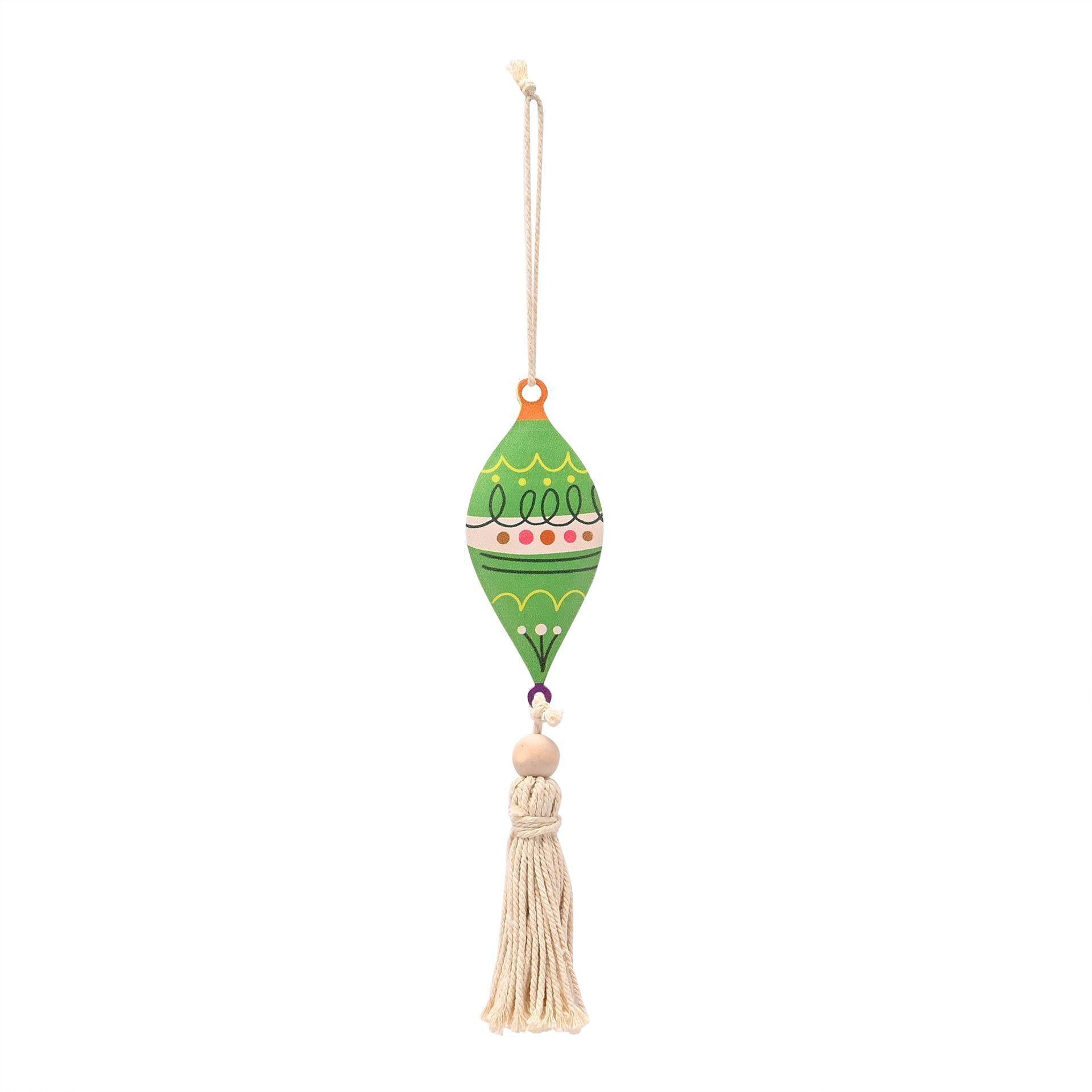 Various - Pack Shot - Set Of 4 Hanging Metal Decorations