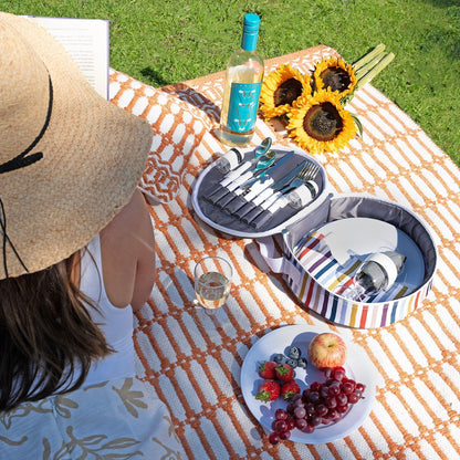 Multi-coloured - Front - Country Living 2-Person Picnic Bag