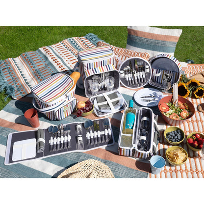 White - Close up - Country Living 4-Person Cutlery Picnic set