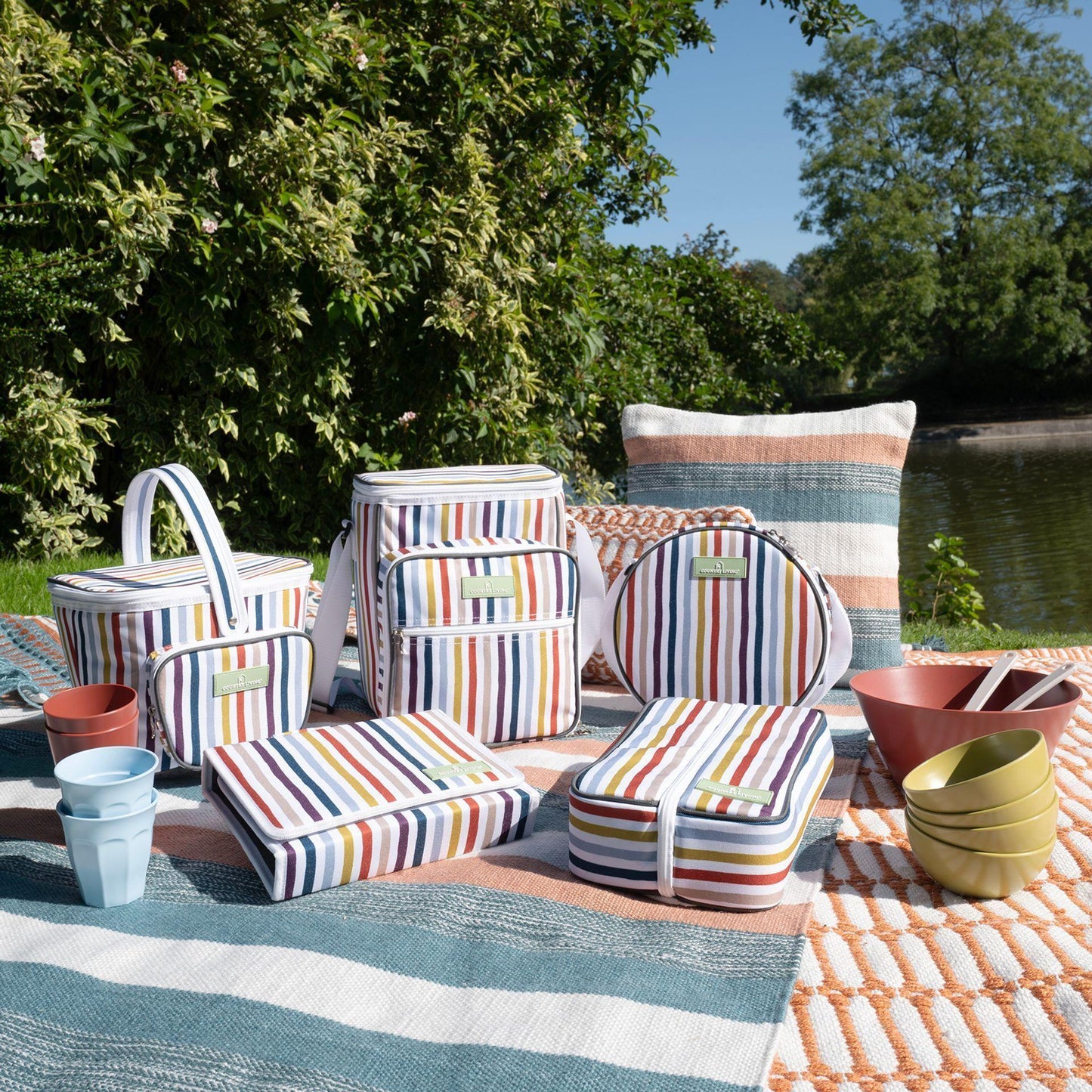Multi-coloured - Pack Shot - Country Living Lunch Bag