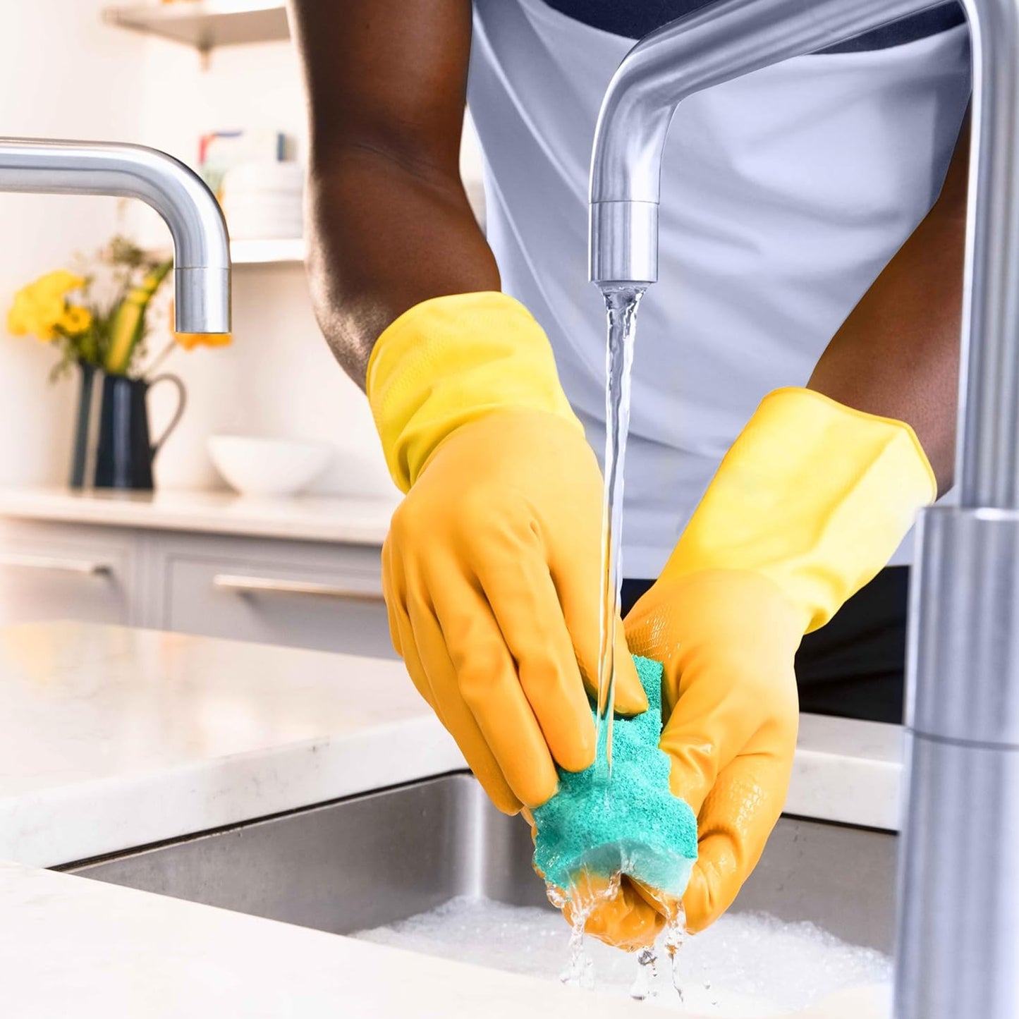 One Colour - Pack Shot - Marigold Cleaning Me Softly Scourer 2pk