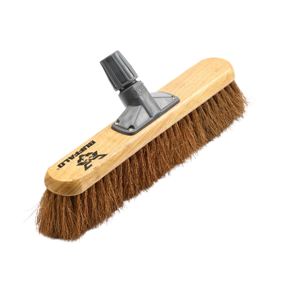 One Colour - Lifestyle - Buffalo 18'' Soft Coco Platform Broom Head