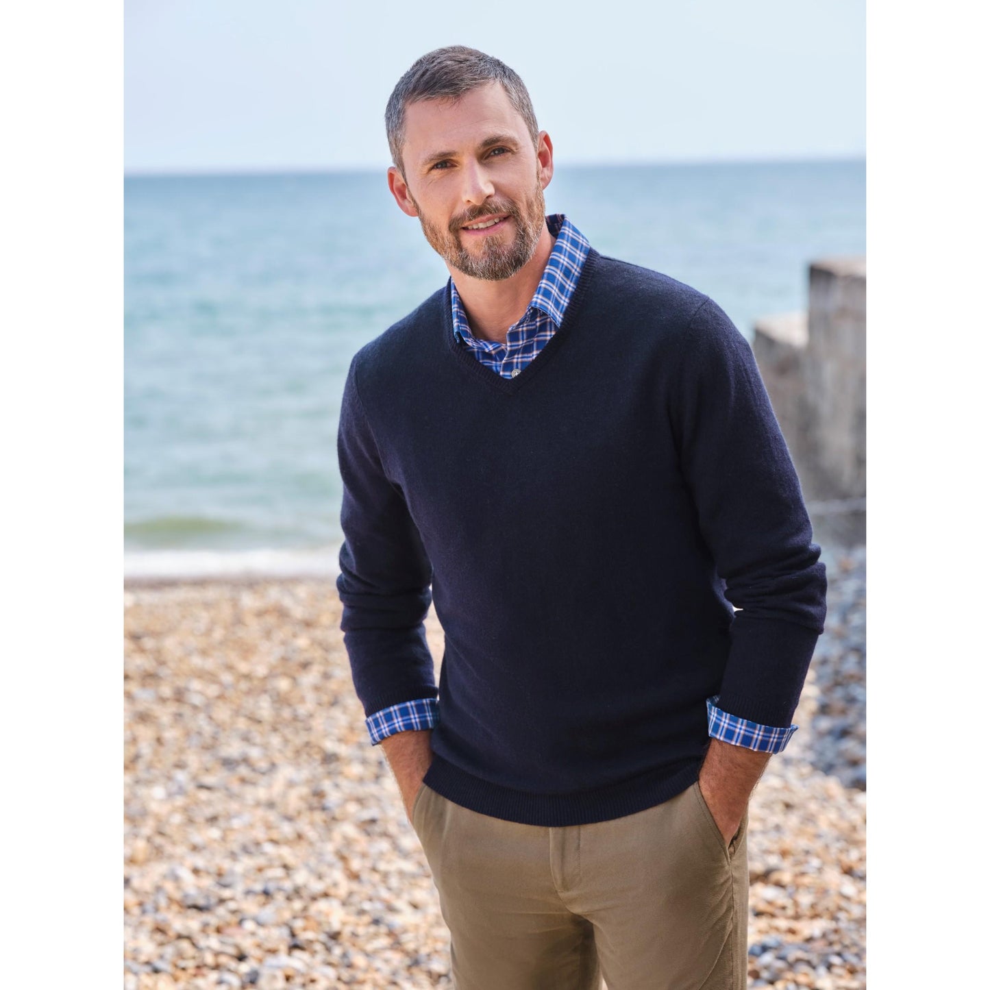 Navy - Front - WoolOvers Mens Cashmere V Neck Jumper