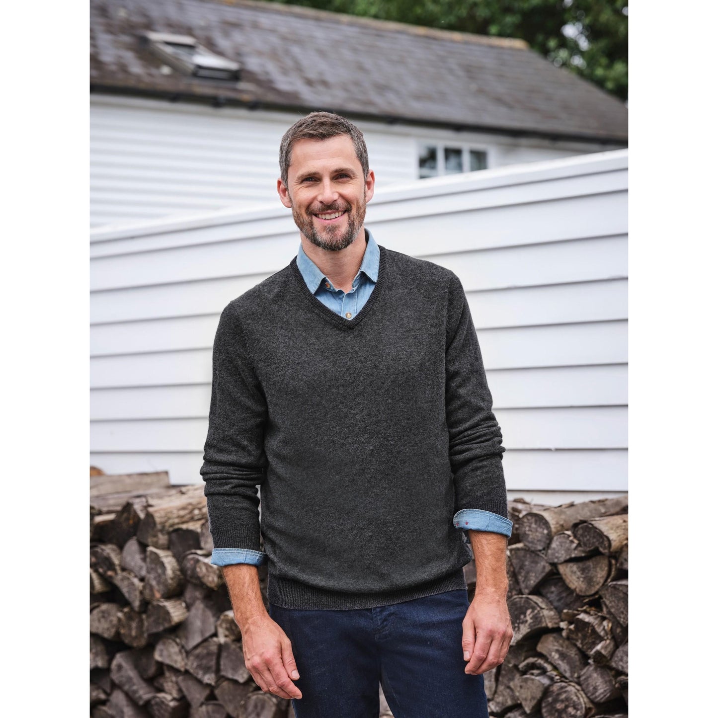 Dark Charcoal - Front - WoolOvers Mens Cashmere V Neck Jumper