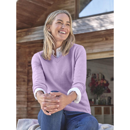 Lilac - Front - WoolOvers Womens-Ladies Classic Lambswool V Neck Jumper