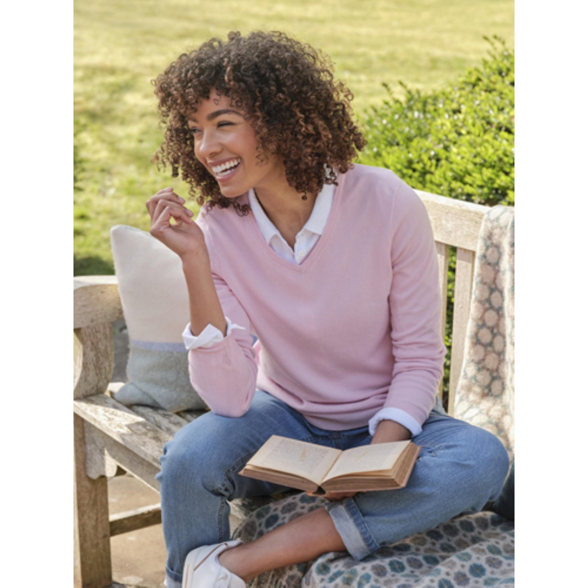 Ballet Pink - Side - WoolOvers Womens-Ladies Cashmere V Neck Jumper