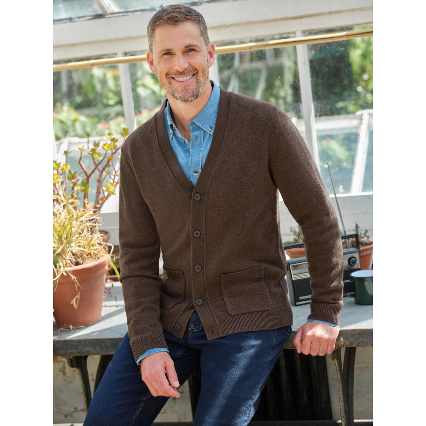 Brown - Front - WoolOvers Mens Lambswool V Neck Cardigan