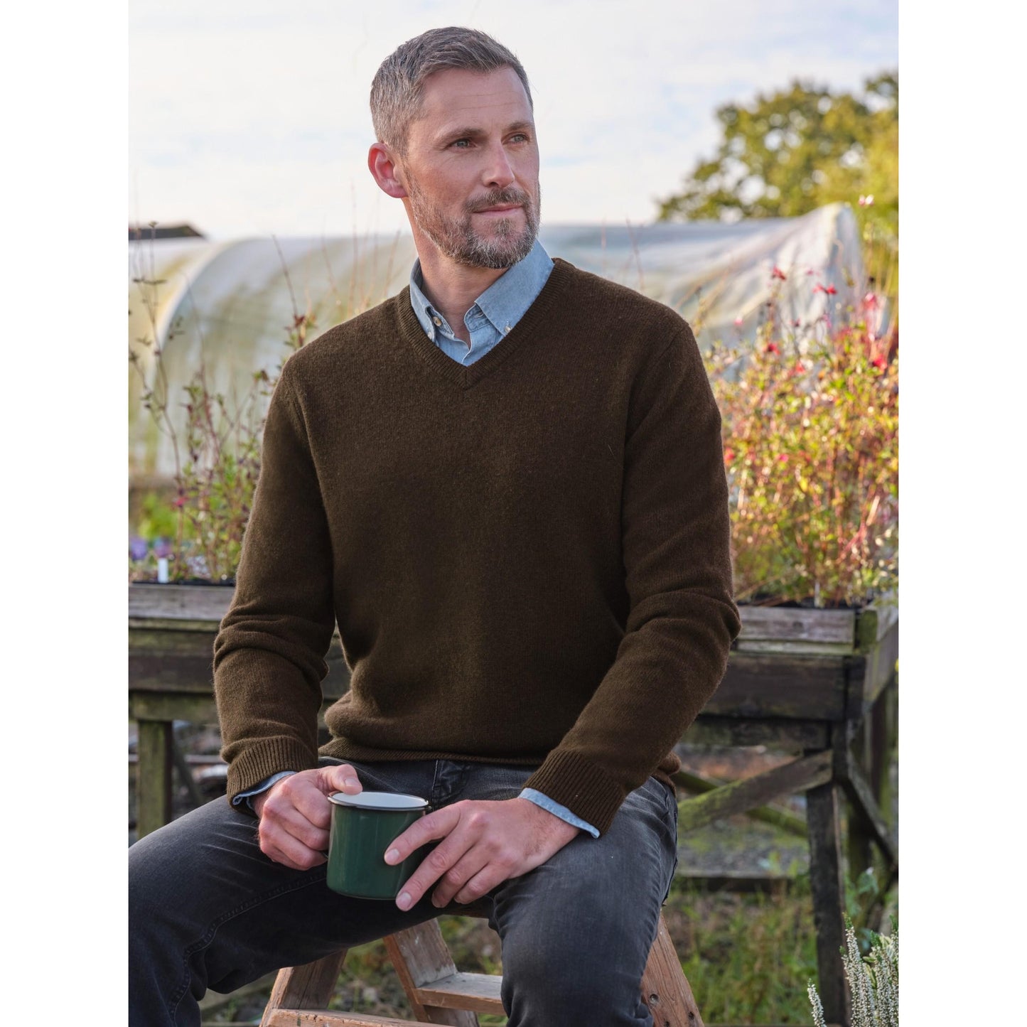 Brown - Front - WoolOvers Mens Lambswool V Neck Jumper