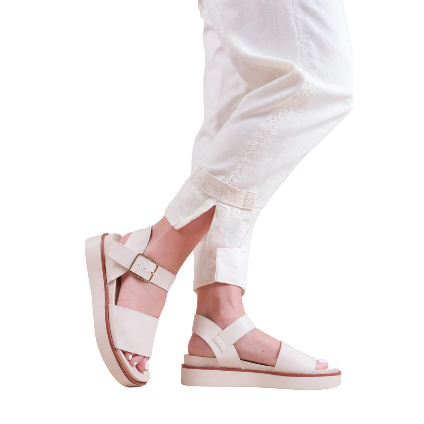 Cream - Back - Where´s That From Womens-Ladies Phoenix PU Buckle Detail Extra Wide Platform Sandals